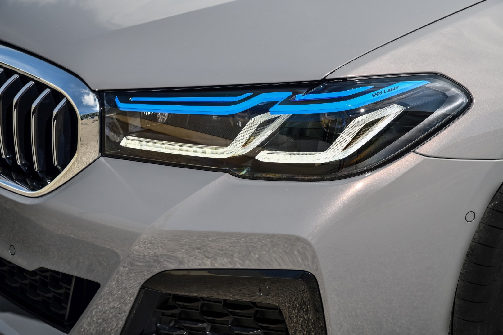 Bmw 5 Series Sedan photo 148