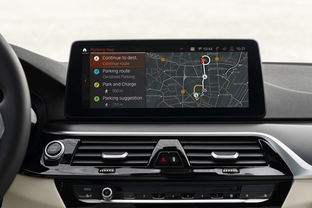Bmw 5 Series Sedan photo 175