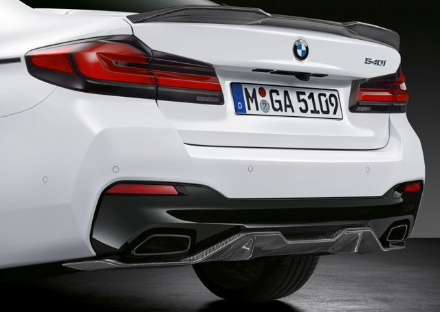 Bmw 5 Series Sedan photo 5