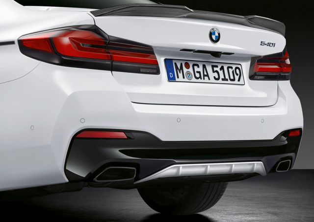 Bmw 5 Series Sedan photo 6