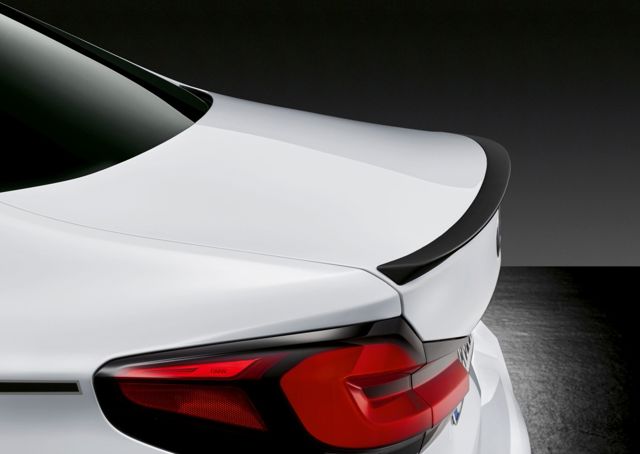 Bmw 5 Series Sedan photo 8