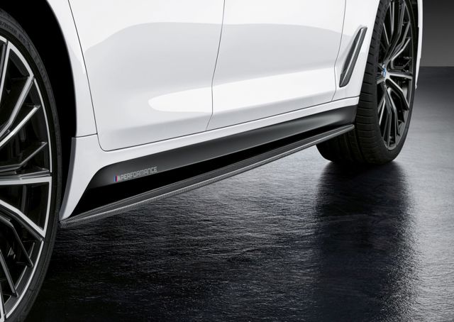 Bmw 5 Series Sedan photo 13