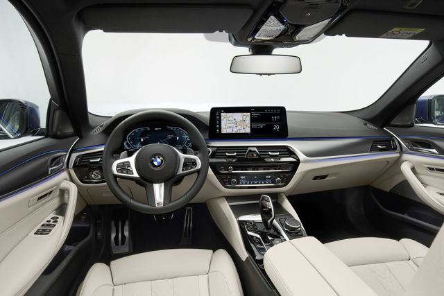 Bmw 5 Series Sedan photo 157