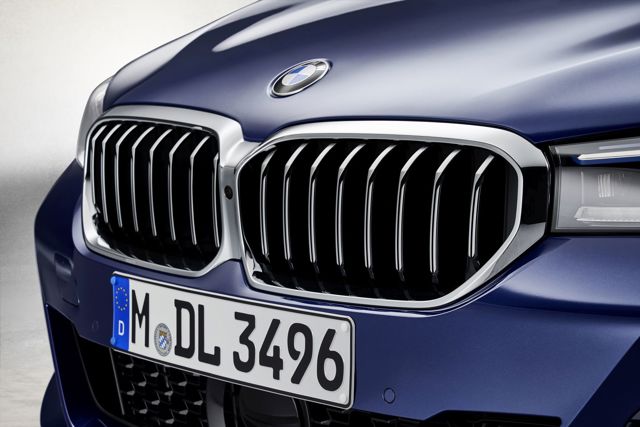 Bmw 5 Series Sedan photo 46