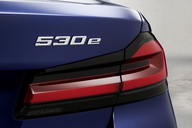 Bmw 5 Series Sedan photo 53