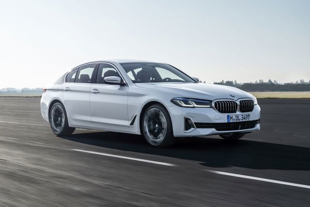 Bmw 5 Series Sedan photo 61