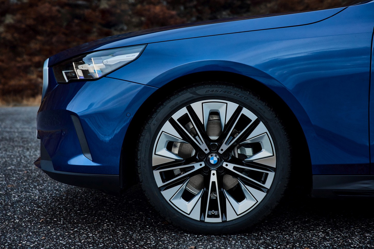 Bmw 5 Series Touring photo 49