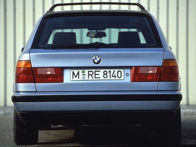 Bmw 5 Series Touring foto 8