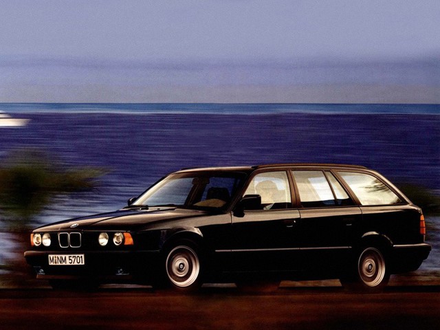 Bmw 5 Series Touring foto 9