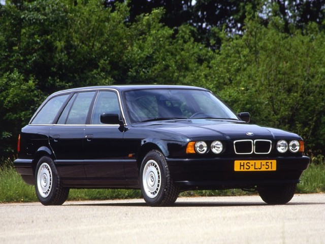 Bmw 5 Series Touring foto 10
