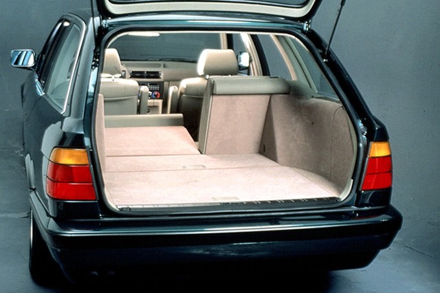 Bmw 5 Series Touring foto 45