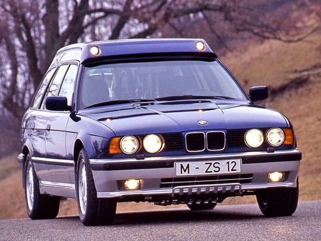 Bmw 5 Series Touring foto 19