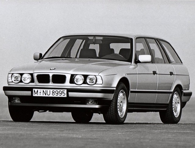 Bmw 5 Series Touring foto 23
