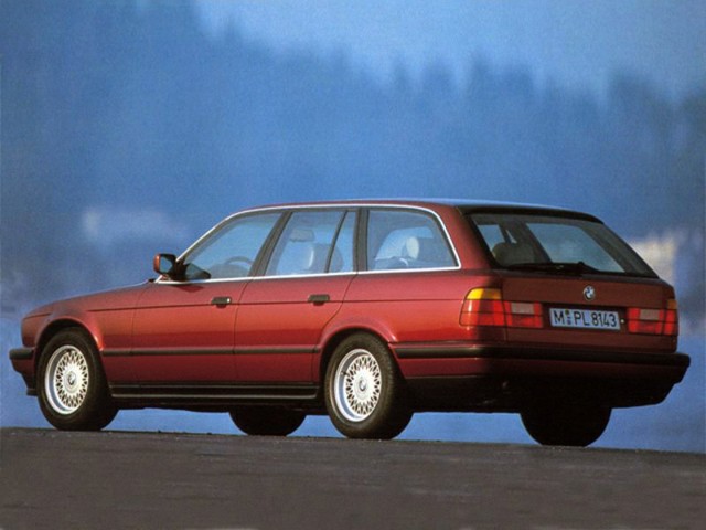 Bmw 5 Series Touring foto 24