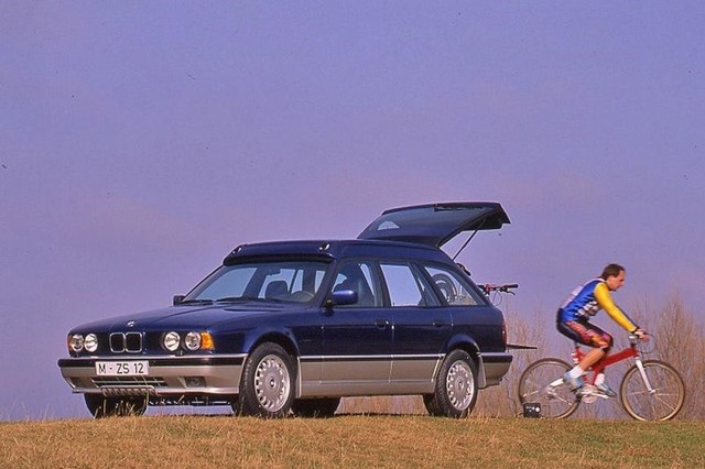 Bmw 5 Series Touring foto 29