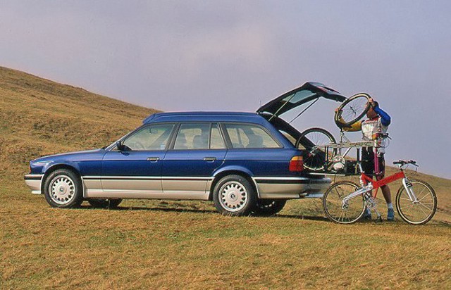 Bmw 5 Series Touring foto 37
