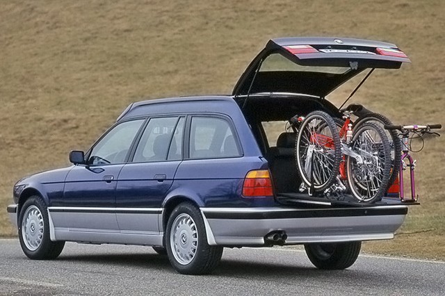 Bmw 5 Series Touring foto 38