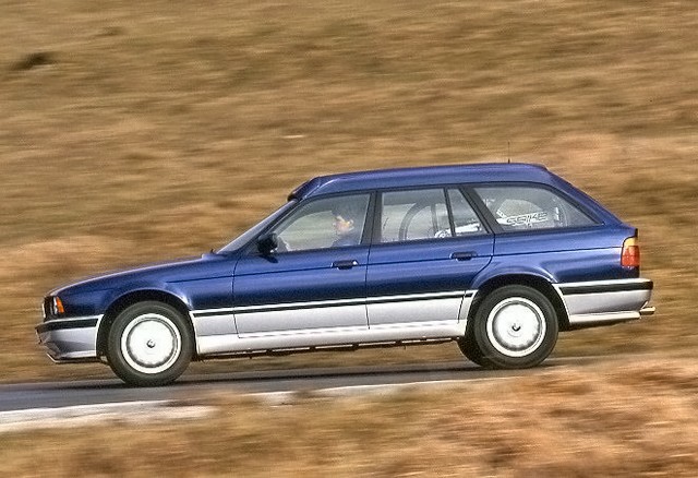 Bmw 5 Series Touring foto 39