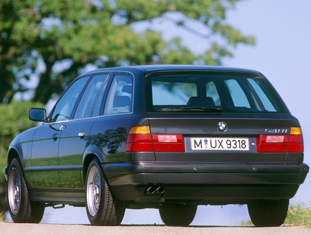 Bmw 5 Series Touring foto 42