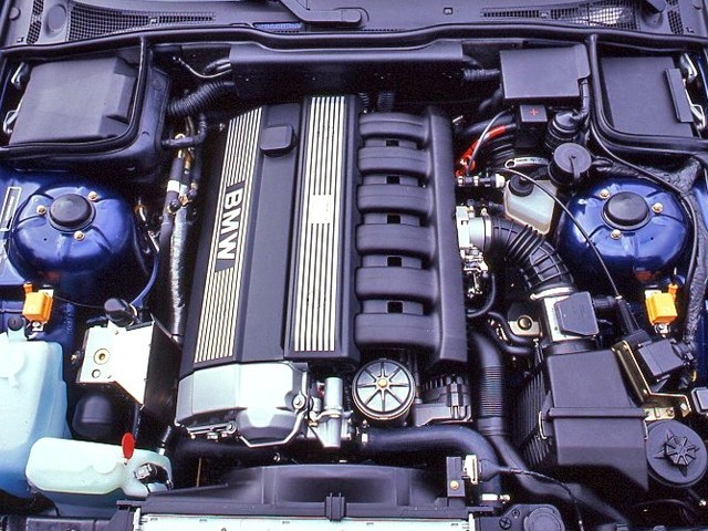 Bmw 5 Series Touring foto 43