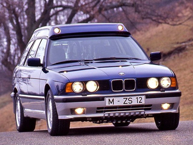 Bmw 5 Series Touring foto 6