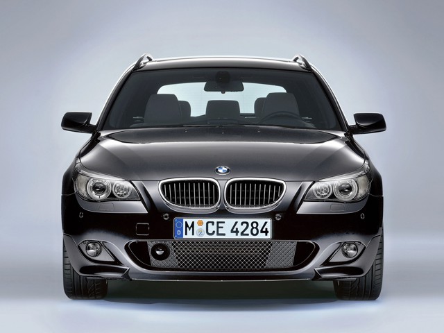 Bmw 5 Series Touring photo 53