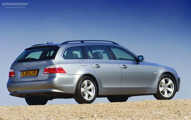 Bmw 5 Series Touring photo 1