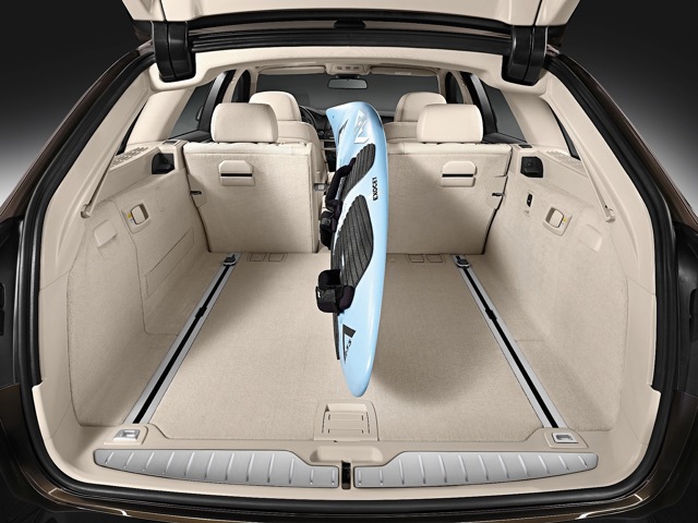Bmw 5 Series Touring photo 94