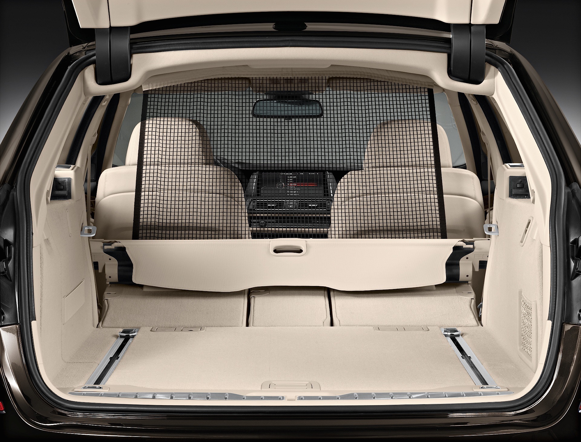 Bmw 5 Series Touring photo 96