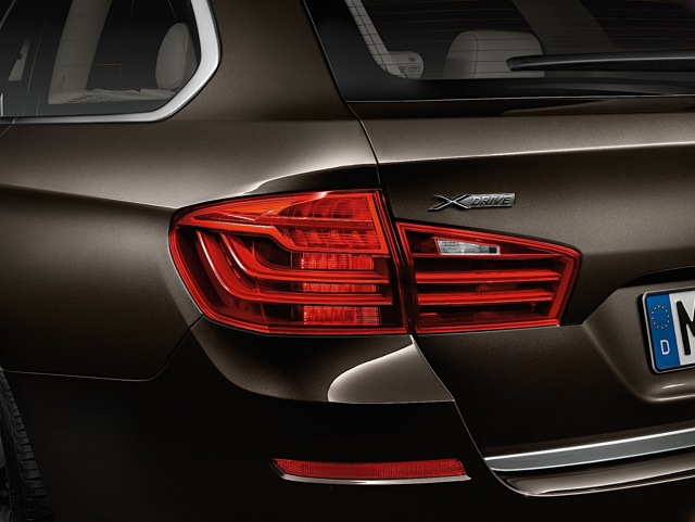 Bmw 5 Series Touring foto 12