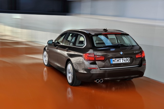 Bmw 5 Series Touring foto 21