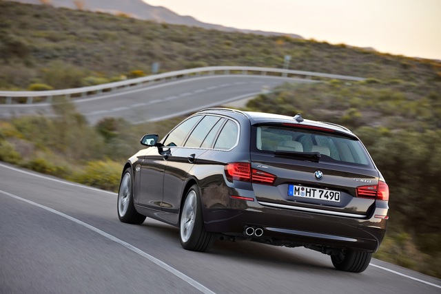Bmw 5 Series Touring foto 22