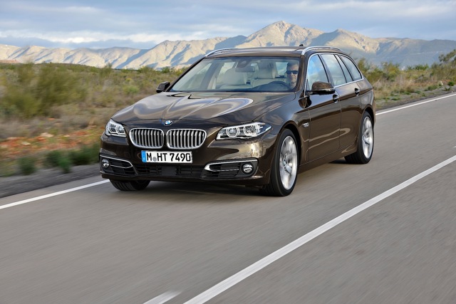 Bmw 5 Series Touring foto 31