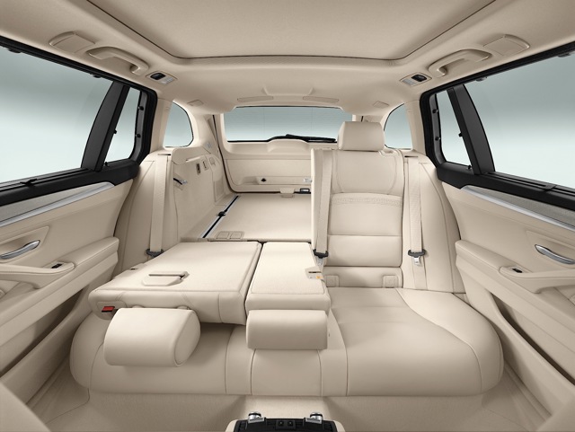 Bmw 5 Series Touring foto 53
