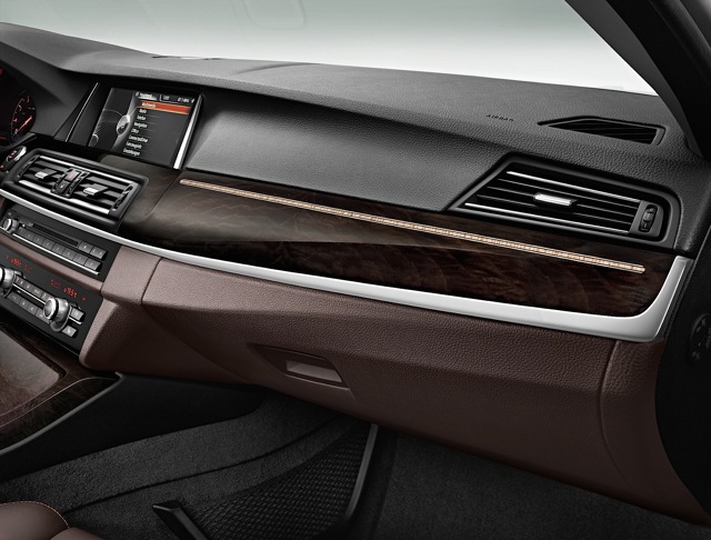 Bmw 5 Series Touring foto 70