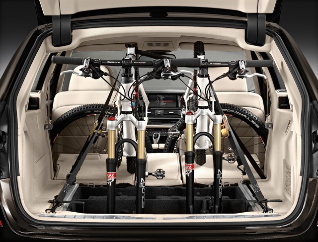 Bmw 5 Series Touring foto 73