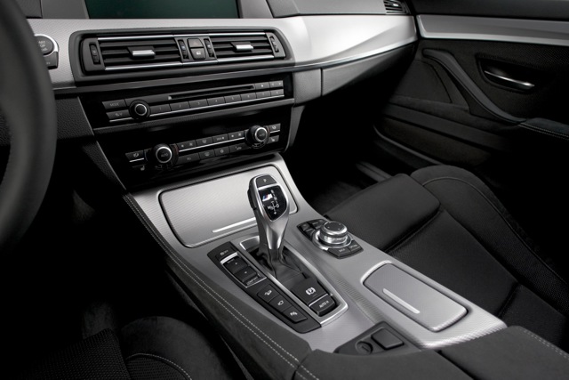 Bmw 5 Series Touring foto 85