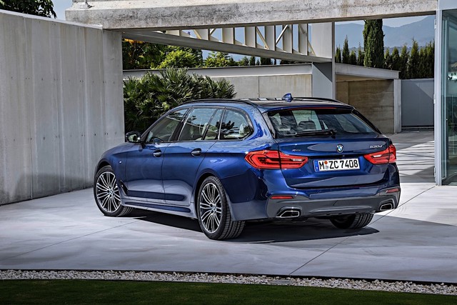 Bmw 5 Series Touring foto 9