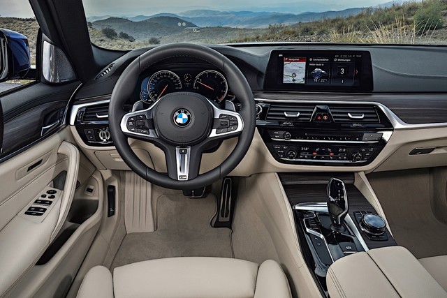 Bmw 5 Series Touring foto 27