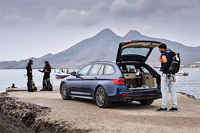 Bmw 5 Series Touring foto 18