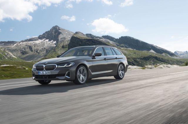 Bmw 5 Series Touring Foto 2