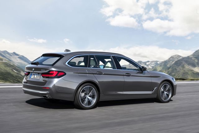 Bmw 5 Series Touring Foto 4