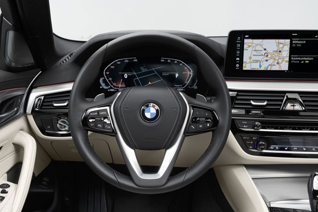 Bmw 5 Series Touring Foto 31