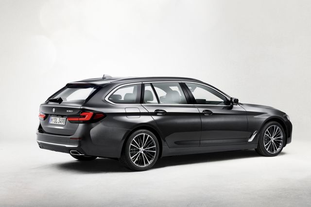 Bmw 5 Series Touring Foto 18