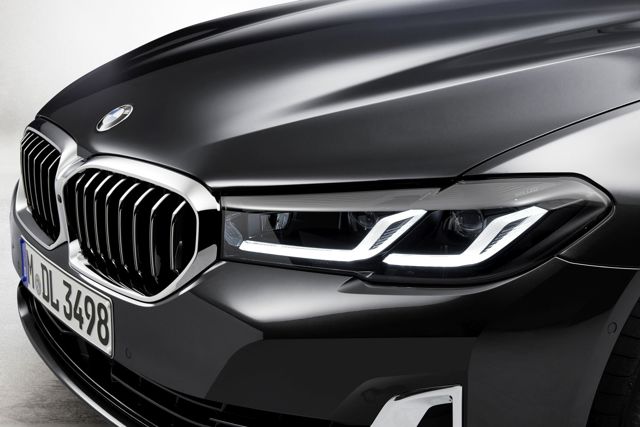Bmw 5 Series Touring Foto 24