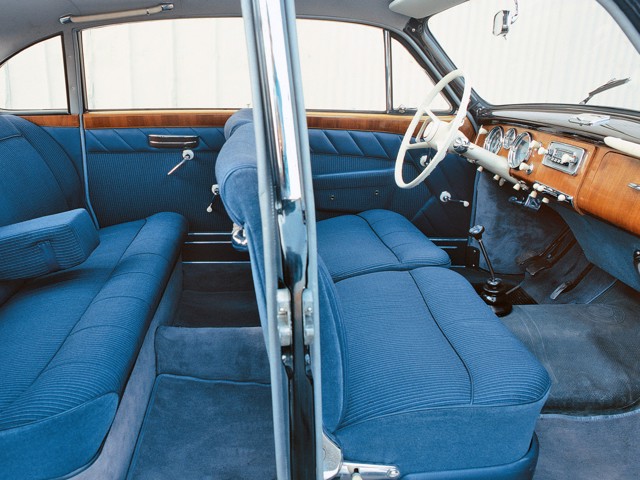 Bmw 501/502 photo 36