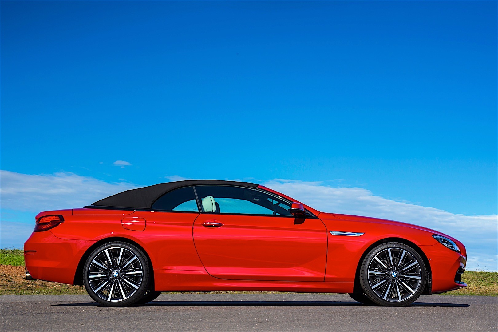 Bmw 6 Series Convertible photo 28