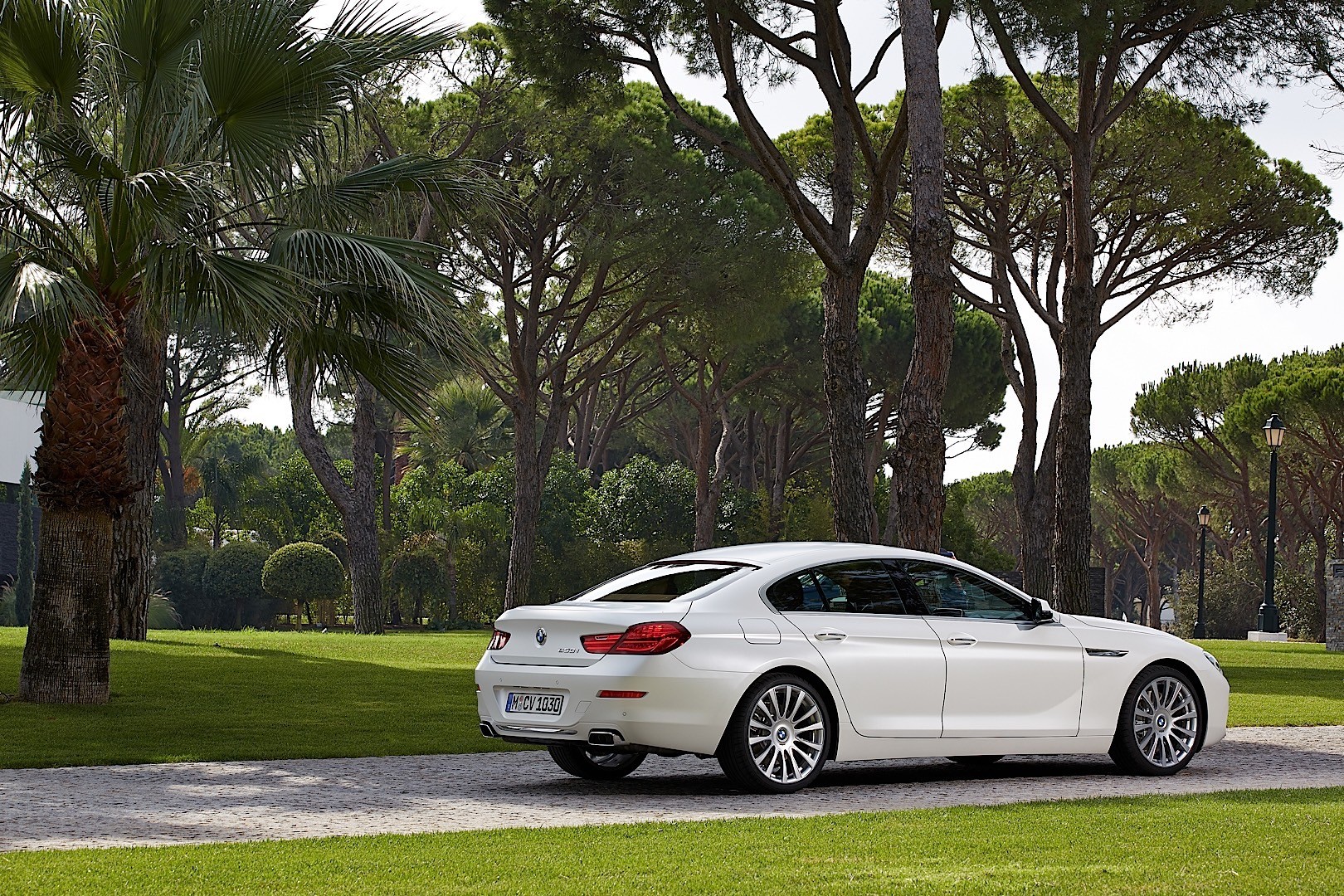 Bmw 6 Series Gran Coupe photo 24
