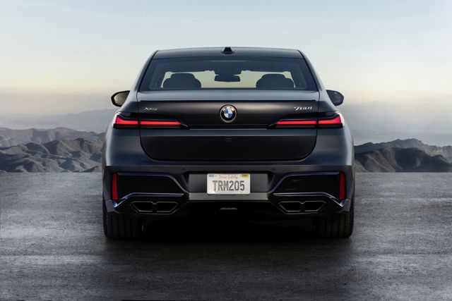 Bmw 7 Series photo 55
