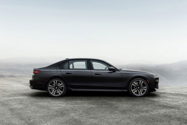 Bmw 7 Series photo 65
